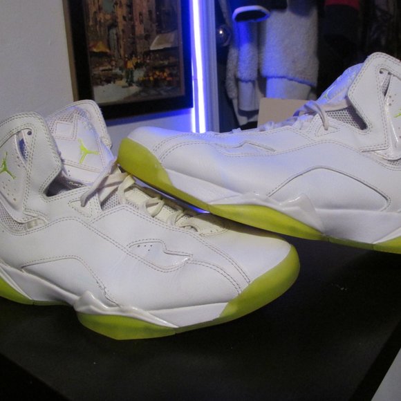Jordan 7 True Flight White and Volt Ice (2013) size 10.5 - Picture 2 of 10